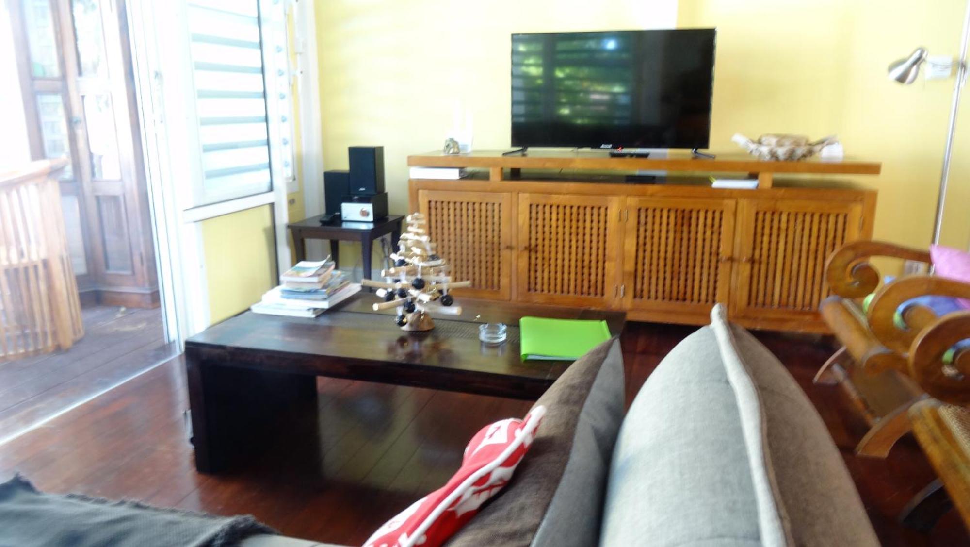 Holidays Guadeloupe Plessis-Nogent Rum bild